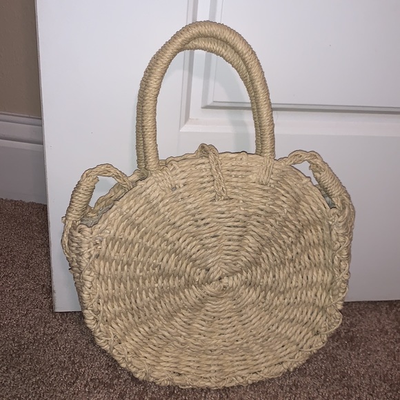 New straw woven bag - Picture 4 of 7